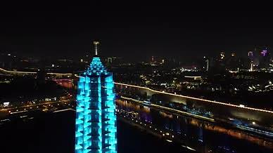 4K航拍南京大报恩寺夜景视频的预览图